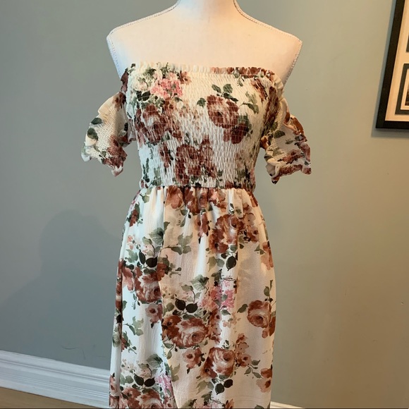 Dresses & Skirts - Pretty Spring dress